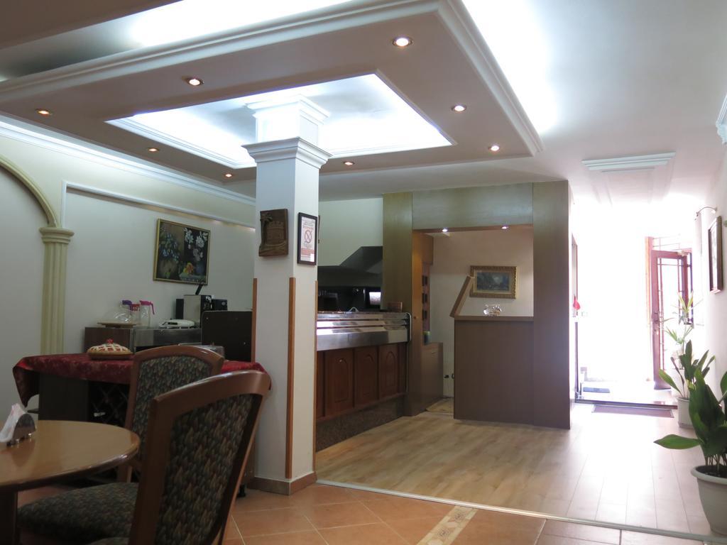 Hotel Lido Durres Exterior photo